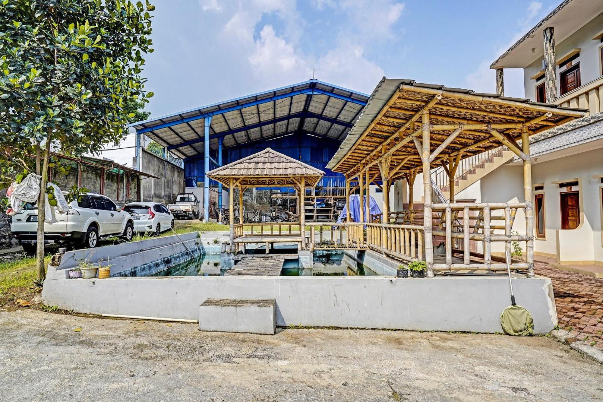 Oyo Life 91469 Pondok Pelita Lembang Exteriér fotografie